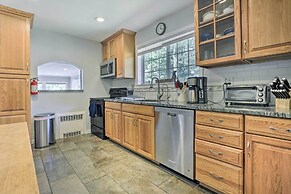 Serene Hopatcong Cottage w/ 50-foot Dock!