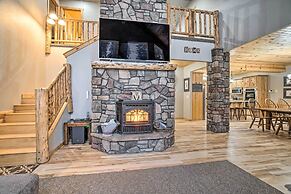 Garden Valley Cabin w/ Loft & Large Deck!
