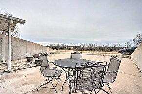 15 Mi to Niangua River: Studio in Buffalo