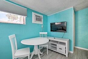 Siesta Key Village Studio on Canal Near Beach