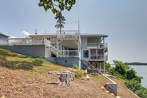 'cliff View Haven' Rocky Mount Gem w/ Deck!