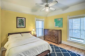 Milwaukee Home < Half Mi to Lake Michigan!