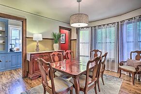 Milwaukee Home < Half Mi to Lake Michigan!