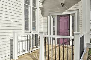 Lisle Apt: Fireplace & Stained Glass Windows!