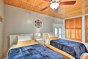 Lisle Apt: Fireplace & Stained Glass Windows!