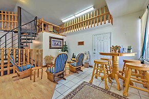 Huge Preston Cabin w/ Game Room & Mountain Views!