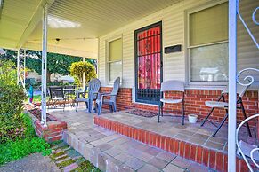 Cozy Corinth Escape ~ Half-mi to Shop & Dine!