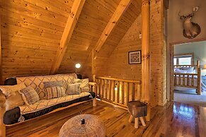Piney Creek Mountain-view Cabin w/ Wraparound Deck
