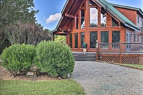 Piney Creek Mountain-view Cabin w/ Wraparound Deck