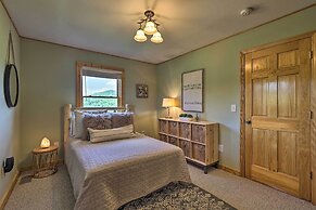 Piney Creek Mountain-view Cabin w/ Wraparound Deck