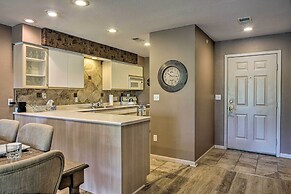 Resort Condo in Branson: 4 Mi to the 76 Strip!