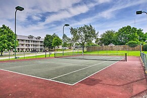 Resort Condo in Branson: 4 Mi to the 76 Strip!