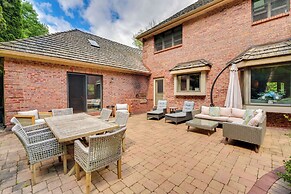 Spacious & Secluded Madison Home Near Dtwn!