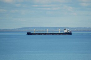 15 Mi to Duluth: Lake Superior Beachfront Home!
