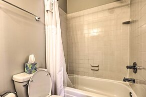 Pet-friendly Condo w/ Deck ~ 3 Mi to Dtwn!