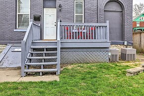 Pet-friendly Condo w/ Deck ~ 3 Mi to Dtwn!