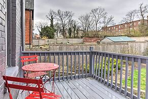 Pet-friendly Condo w/ Deck ~ 3 Mi to Dtwn!