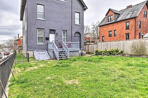 Pet-friendly Condo w/ Deck ~ 3 Mi to Dtwn!