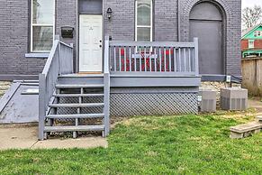 Pet-friendly Condo w/ Deck ~ 3 Mi to Dtwn!