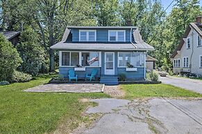 Hilton Lake Getaway w/ Over-the-water Deck!