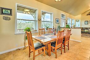 Templeton Ranch w/ Private Hot Tub & Deck!