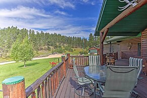 Black Hills Cabin: Hot Tub, Fishing Pond & Deck