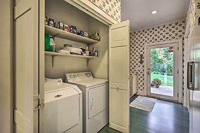 Lush Elkin Home w/ Porch Views & Pool Table