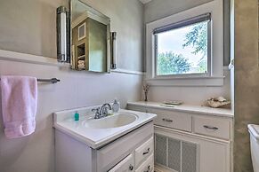 Lush Elkin Home w/ Porch Views & Pool Table