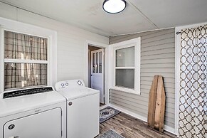 Modern Florence Getaway w/ Patio & Grill!