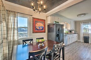 Modern Florence Getaway w/ Patio & Grill!