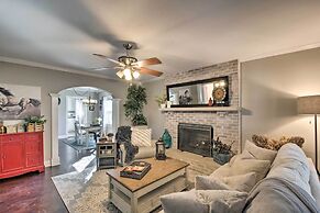 Modern Florence Getaway w/ Patio & Grill!