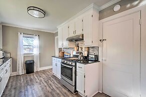 Modern Florence Getaway w/ Patio & Grill!