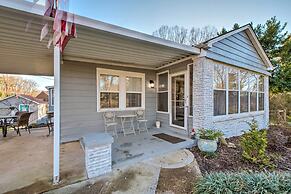 Modern Florence Getaway w/ Patio & Grill!