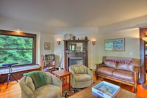 Lopez Island Hideaway w/ Coastal Views + Deck!