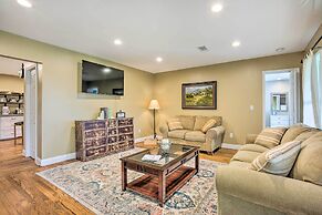 'the Gathering Place' Brenham Home on 6 Acres