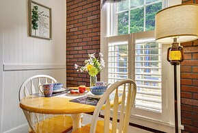 Quaint Mt Vernon Cottage Near Historic Dtwn!
