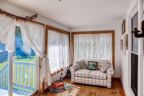 5 Mi to Cooperstown All Star Village: Otego Home