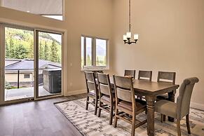 Townhome w/ Hot Tub Across From Ski Lifts!