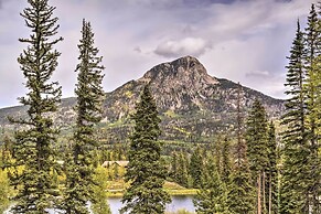 Townhome w/ Hot Tub Across From Ski Lifts!