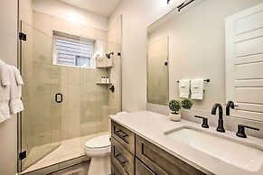 Townhome w/ Hot Tub Across From Ski Lifts!