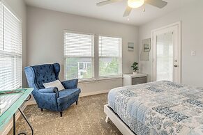 Beach & Pool Access at Lake Travis Family Getaway!