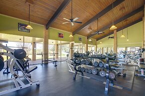 Beach & Pool Access at Lake Travis Family Getaway!