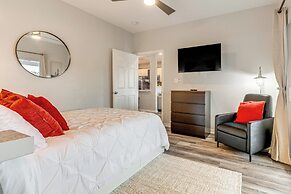 Beach & Pool Access at Lake Travis Family Getaway!