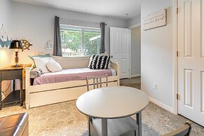 Beach & Pool Access at Lake Travis Family Getaway!