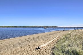 Sunny Stockton Springs Home < 1 Mi to Beach!