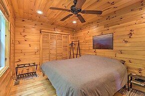 Cozy Boone Cabin w/ Deck: Close to Downtown!
