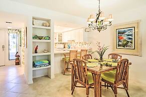 Bradenton Beach Condo w/ Patio: Walk to Ocean!