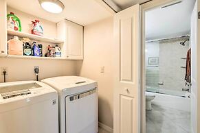 Bradenton Beach Condo w/ Patio: Walk to Ocean!