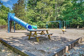 Stylish Durham Townhome < 5 Mi to Downtown!