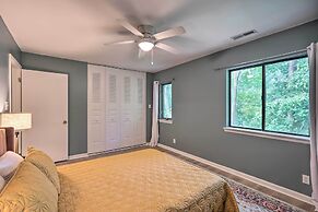 Stylish Durham Townhome < 5 Mi to Downtown!